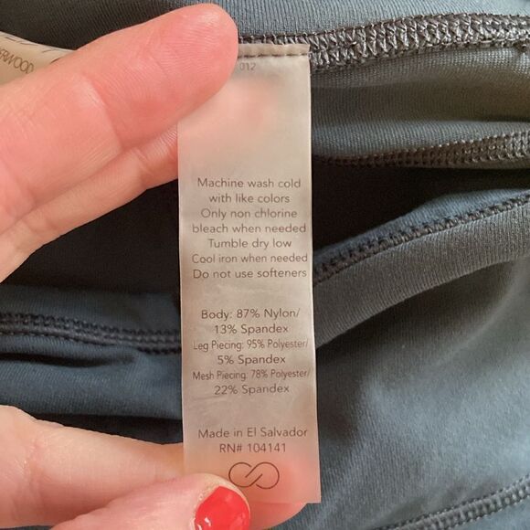 CALIA by Carrie Underwood Charcoal Gray High Rise Leggings Size Small - Picture 8 of 8